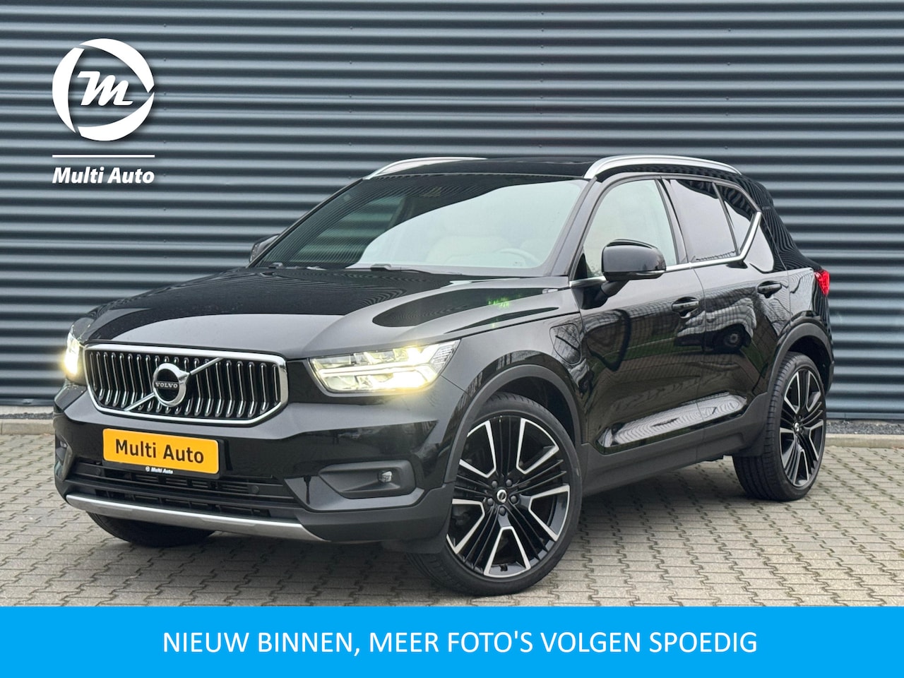 Volvo XC40 - T5 Recharge Inscription Plug In Hybrid PHEV | Panodak | 21'' | Lederen Sportstoelen Verwar - AutoWereld.nl