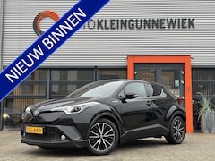 Toyota C-HR - 1.8 Hybrid Executive / Airco / Navi / Achterruitrijcamera / Stoelverwarming /