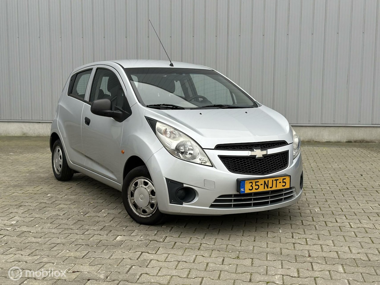 Chevrolet Spark - 1.0 16V | Airco | Zuinige auto! | 5 deurs - AutoWereld.nl