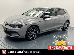 Volkswagen Golf - 2.0 TDi Style Navigatie-Adapt.Cr.contr-Clima-Camera-Stoel/Stuurverwarming-Lm18''velgen-App