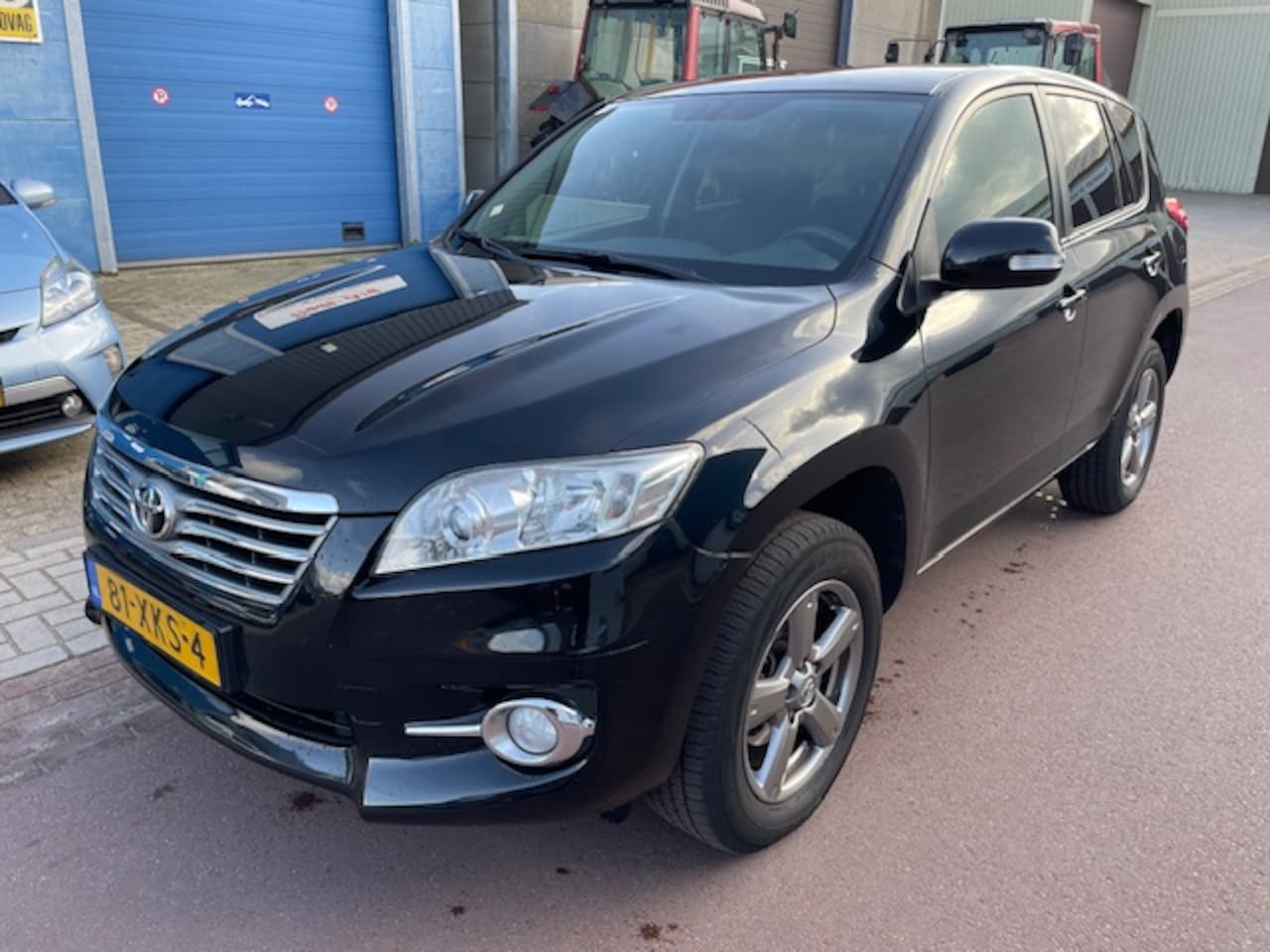 Toyota RAV4 - 2.0 VVTi X-Style 2WD bj. 2012 Navigatie Keyless 1e eigenaar auto met NAP en boekjes. Deale - AutoWereld.nl