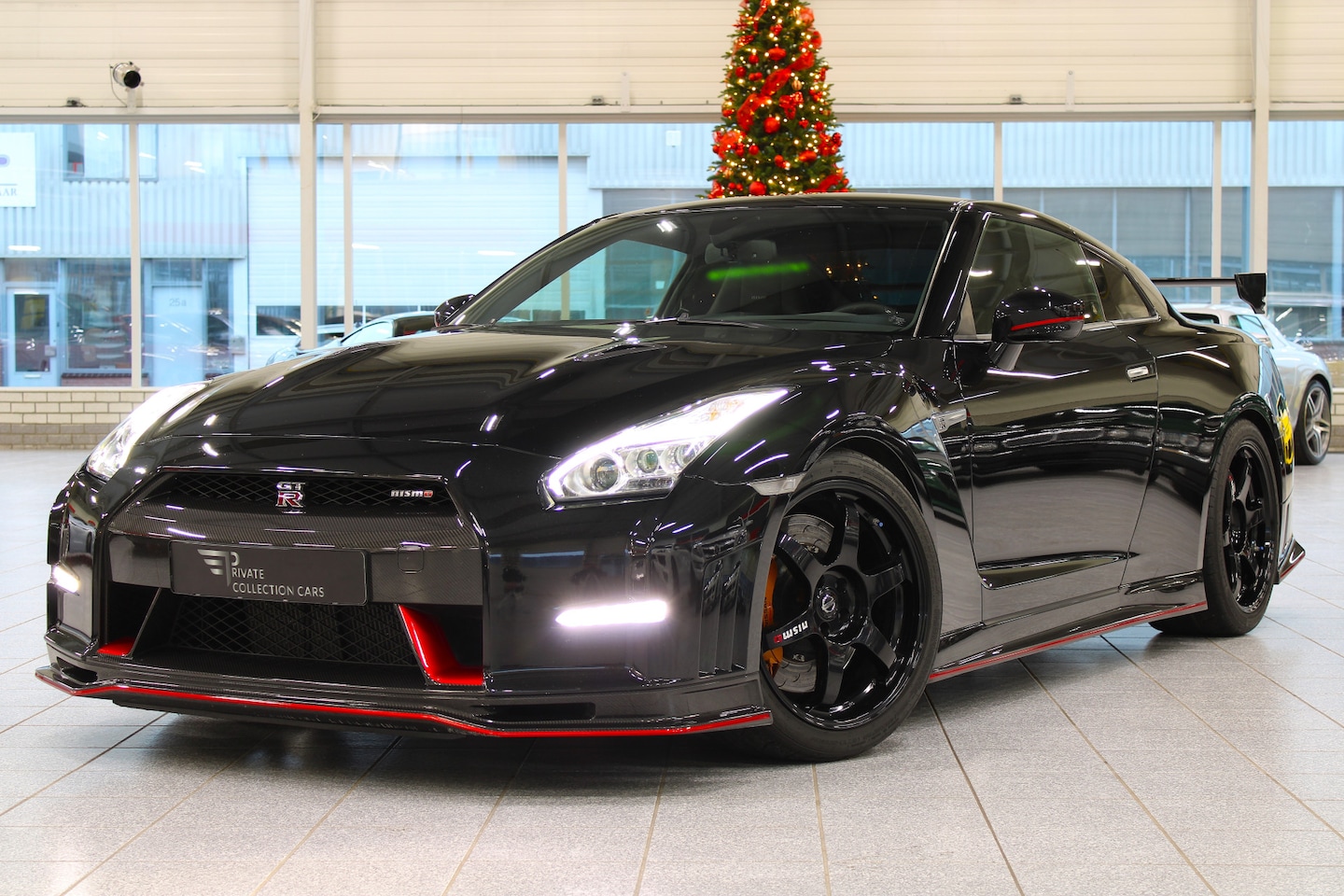 Nissan GT-R - 3.8 V6 NISMO 3.8 V6 NISMO - AutoWereld.nl