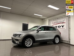 Volkswagen Tiguan - 1.4 TSI Comfortline * 1e Eig / Dealer onderhouden / Navigatie / Cruise control / NL Auto