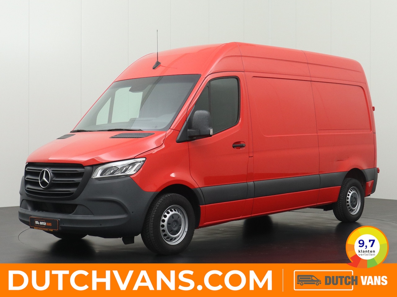 Mercedes-Benz Sprinter - 9G-Tronic Autromaat L2H2 | Led | Navigatie | Camera | 3-Persoons | Trekhaak | Betimmering - AutoWereld.nl