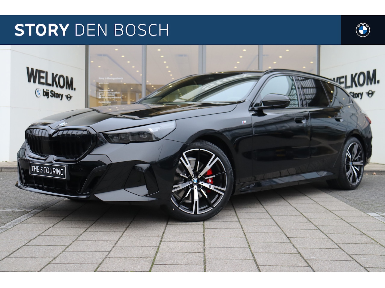 BMW 5-serie Touring - 520i M Sport Automaat / Trekhaak / Adaptieve LED / Parking Assistant / Stoelverwarming / D - AutoWereld.nl