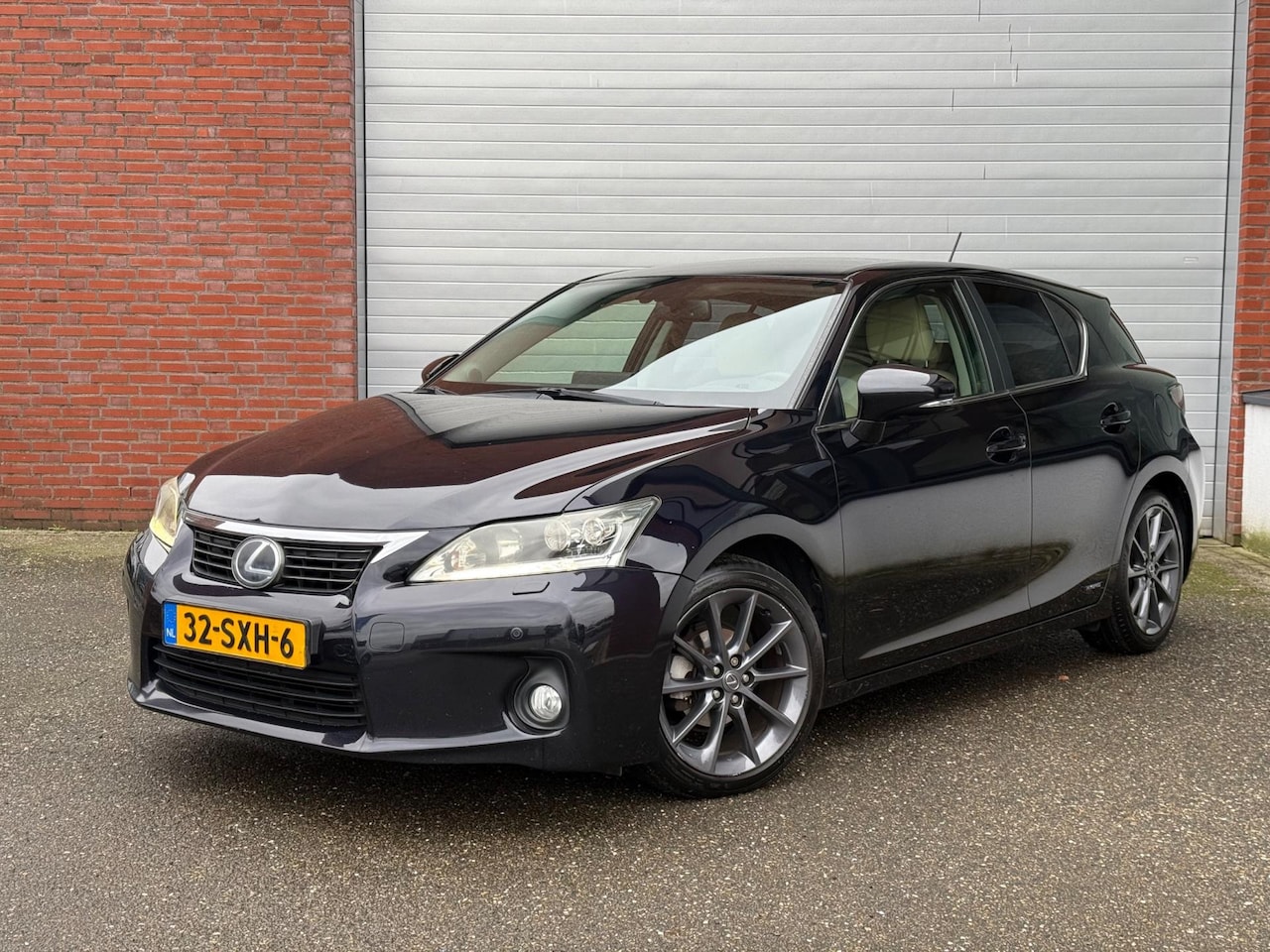 Lexus CT 200h - Hybrid Luxury Line|LEER| NAVI|CAMERA|NW APK - AutoWereld.nl