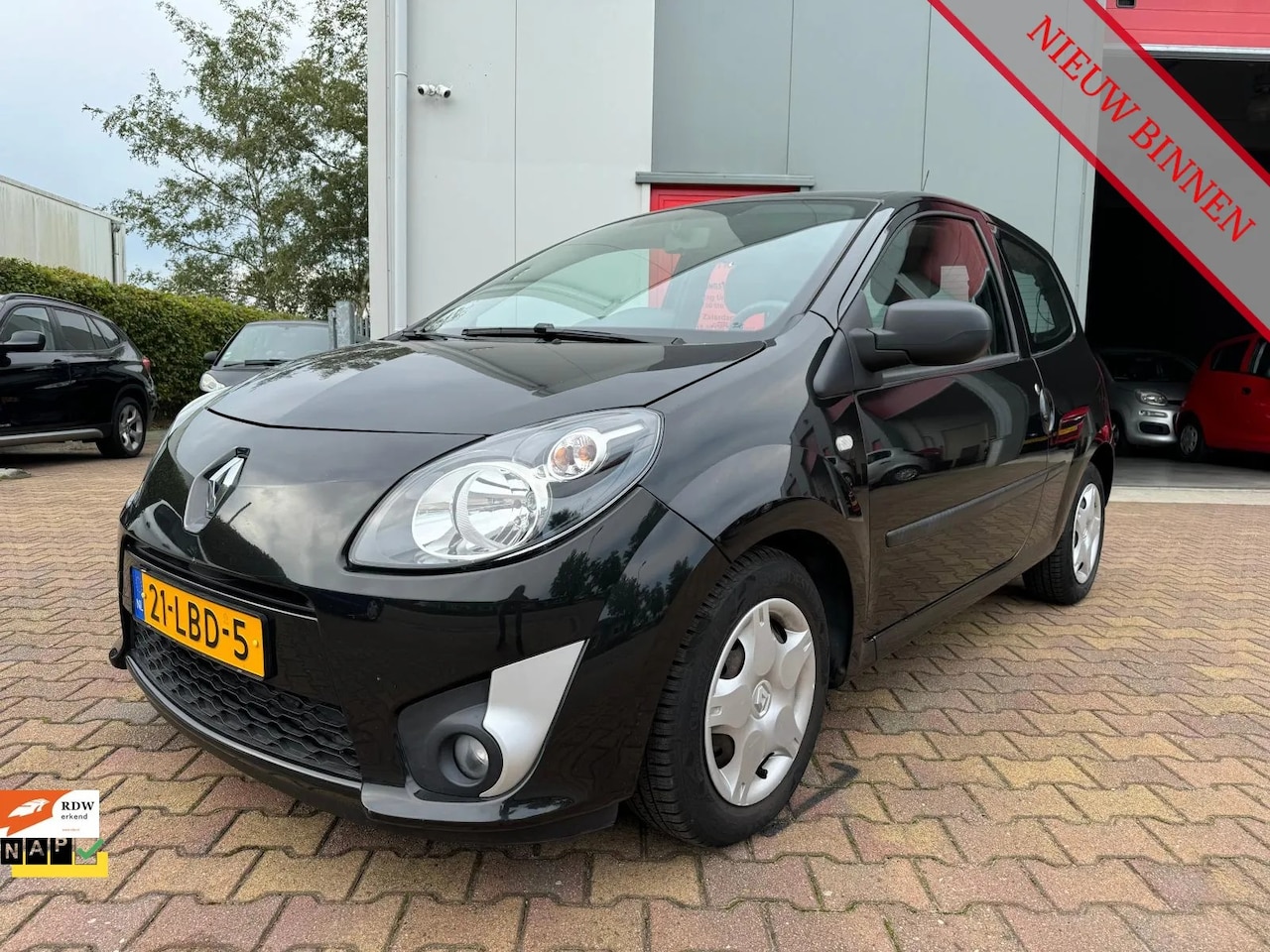 Renault Twingo - 1.2-16V Authentique 1.2-16V Authentique - AutoWereld.nl