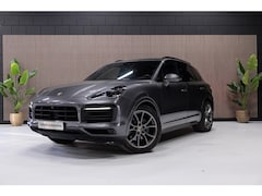 Porsche Cayenne - 3.0 V6 416pk E-Hybrid | Pano | Chrono | Alcantara |