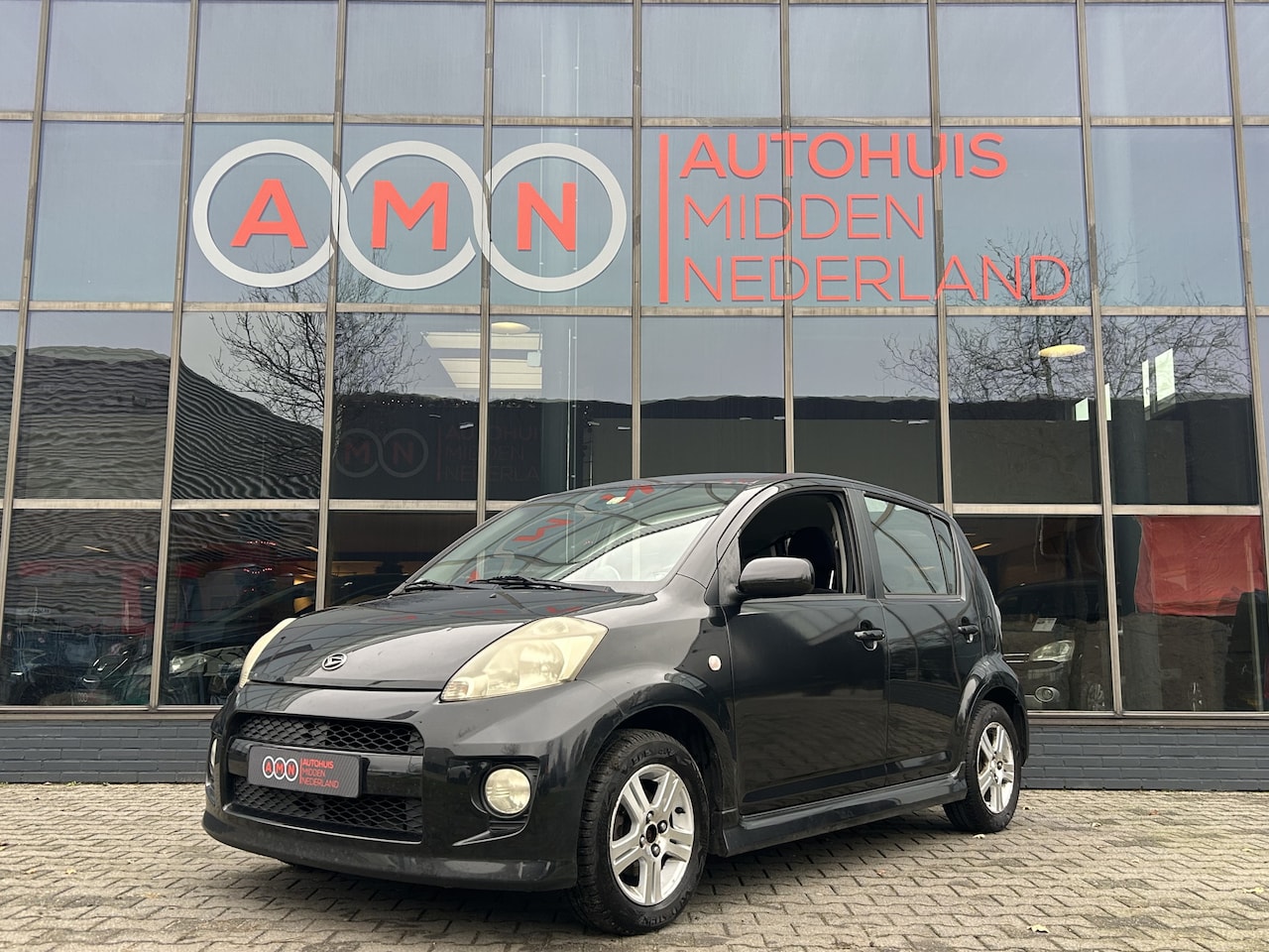 Daihatsu Sirion 2 - 1.3-16V Comfort Elekpakket,LMV15”,Airco,5drs - AutoWereld.nl