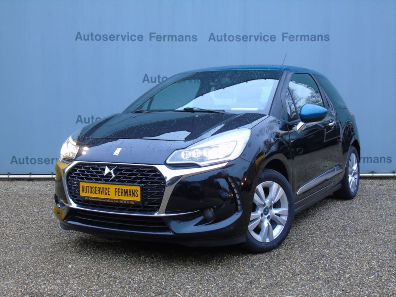 Citroën DS3 - 1.2HTPI - Sport Chiq - 2017 - 92DKM - Navi - AutoWereld.nl