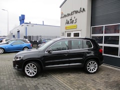 Volkswagen Tiguan - 1.4 Tsi SportenStyle Airco/ Navi /19