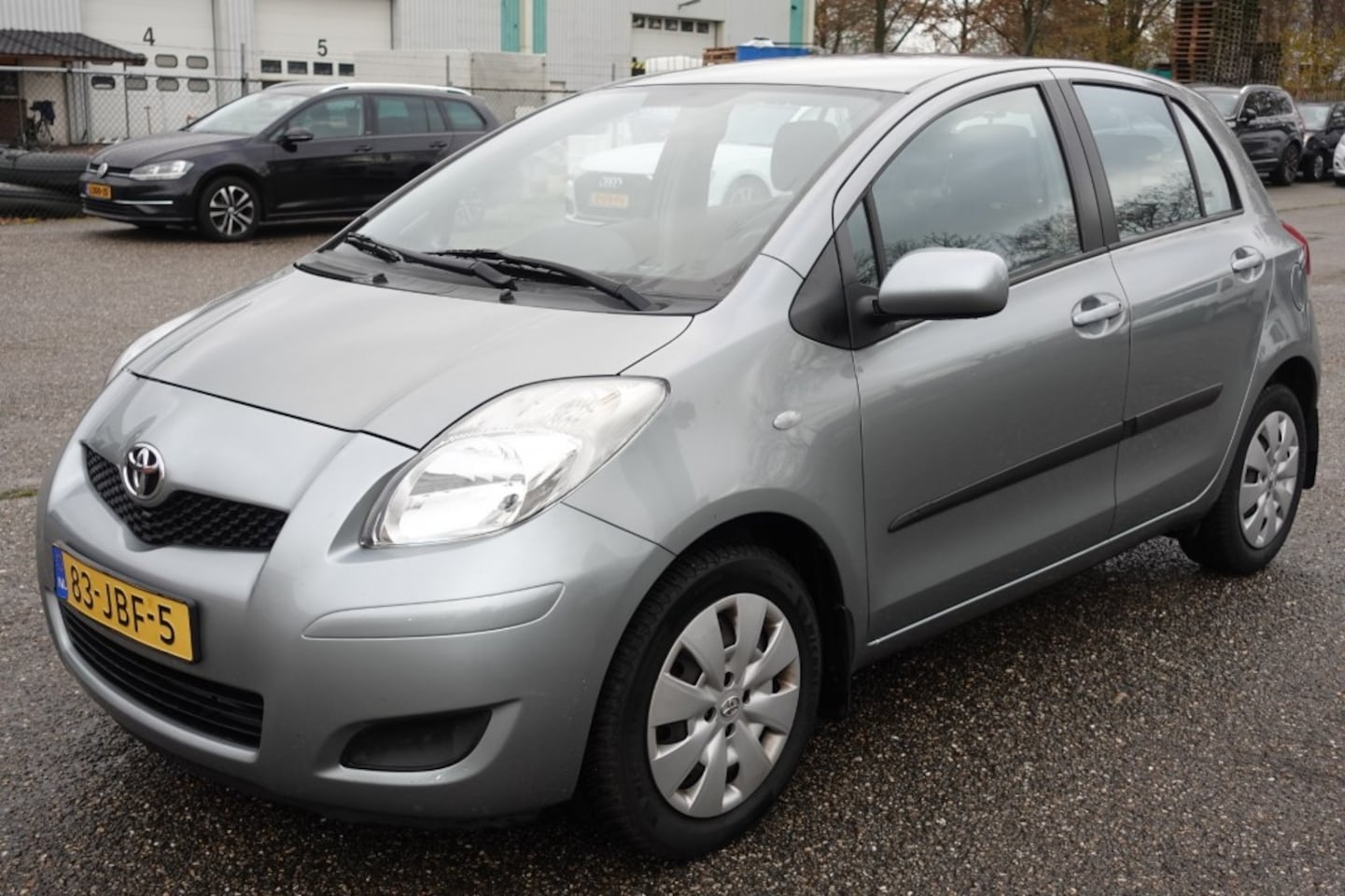 Toyota Yaris - 1.3 Automaat/ 5-Deurs/ Airco/ AUX - AutoWereld.nl