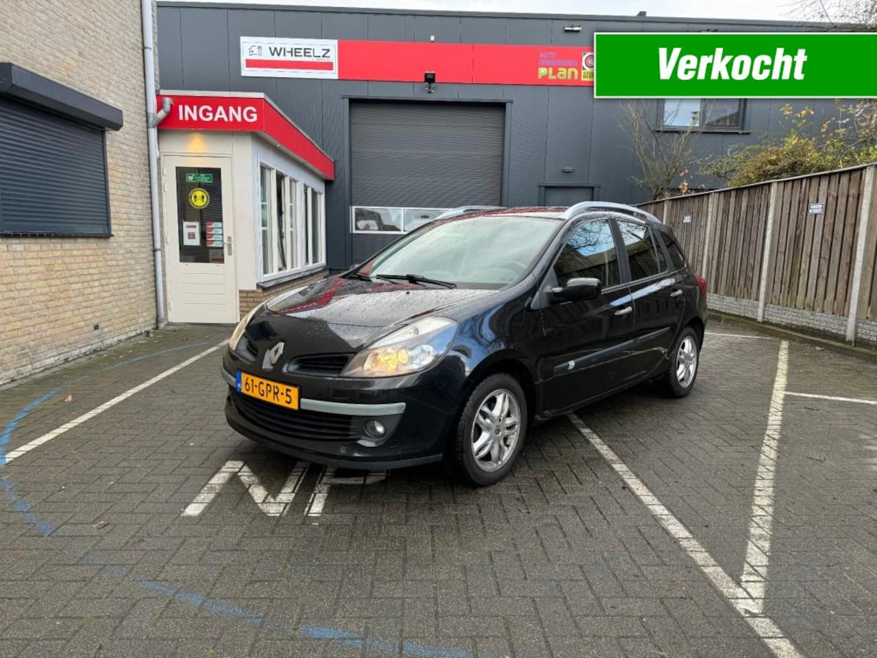 Renault Clio - 1.2 station - airco - nette staat - AutoWereld.nl