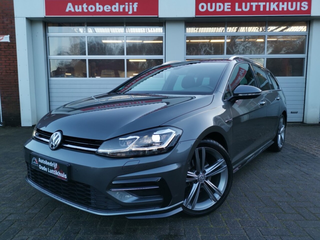 Volkswagen Golf Variant - Variant 1.4TSI 125PK DSG R-Line Full-Led Virtual Cockpit Cruise - AutoWereld.nl