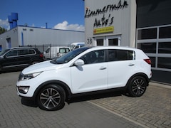 Kia Sportage - 2.0X-clusive First Edition Leder/ navi/ Pano