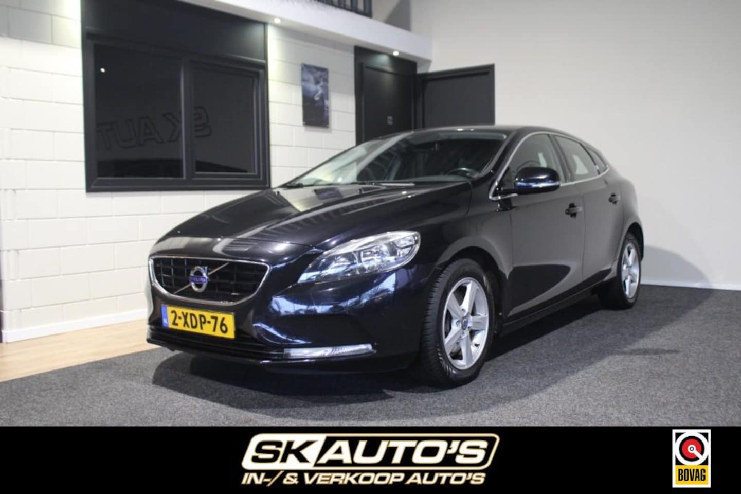 Volvo V40 - 2.0 D4 MOMENTUM BNS CRUISE TREKHAAK ALL-IN RIJKLAAR PRIJS! - AutoWereld.nl