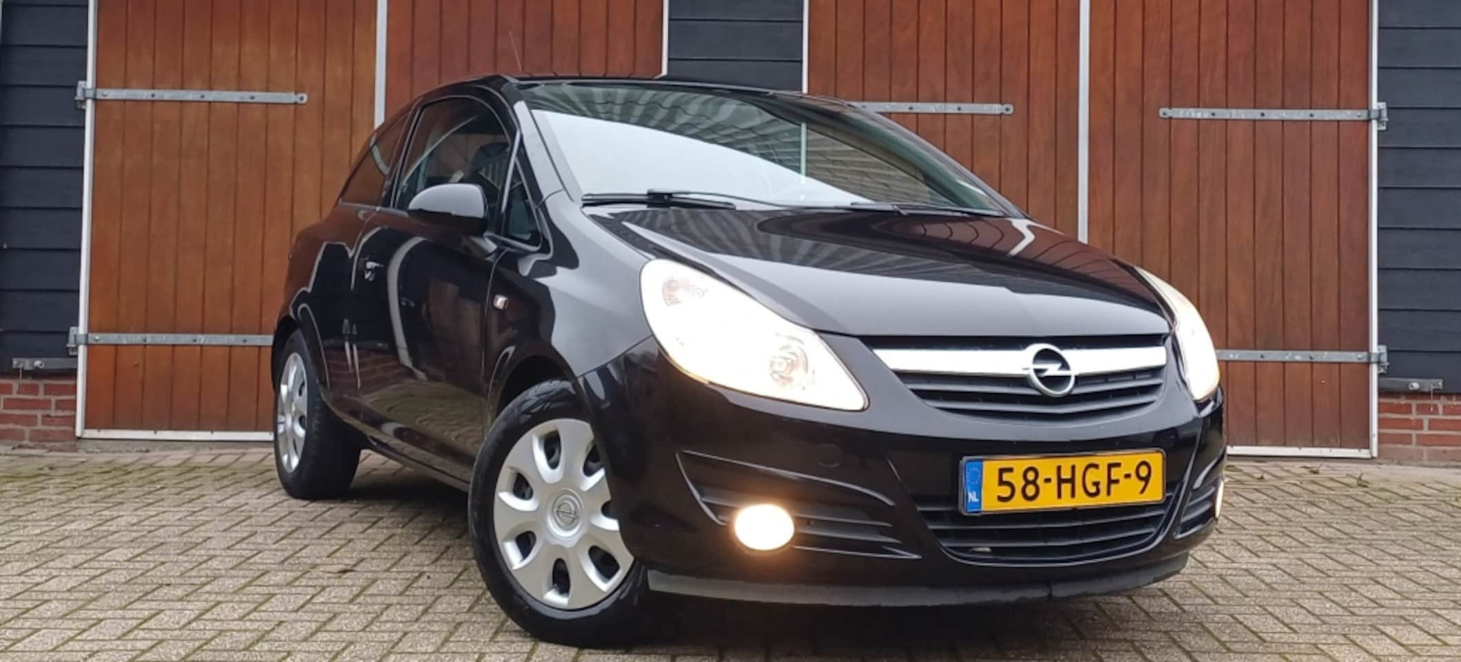 Opel Corsa - 1.2-16V Enjoy 1.2-16V Enjoy, Nette auto, Airco, Cruise controle, NAP - AutoWereld.nl