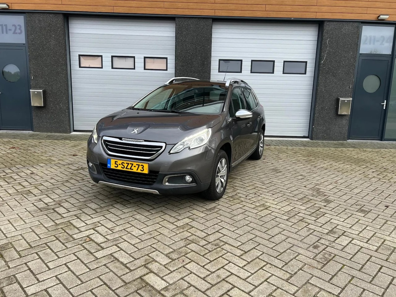 Peugeot 2008 - 1.2 VTi Allure 1.2 VTi Allure - AutoWereld.nl