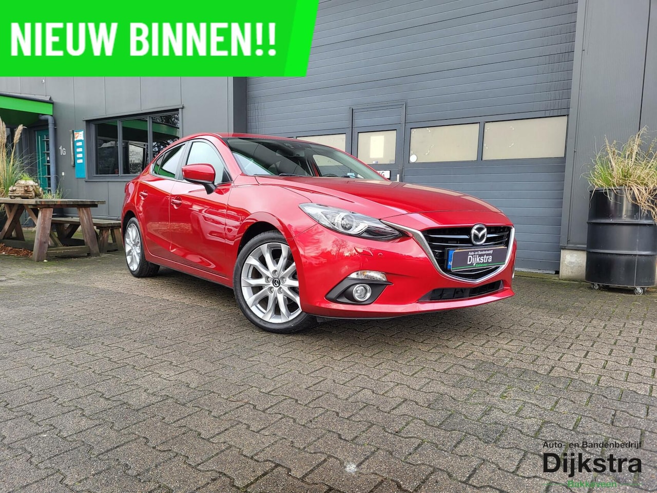 Mazda 3 - 2.0 GT-M Airco/ Bluetooth/ Cruise Control! - AutoWereld.nl