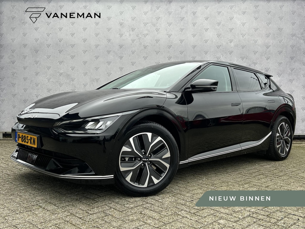 Kia EV6 - Plus 77.4 kWh Automaat | Leder | Camera | Navi | 19” Velgen | Apple CarPlay/Android Auto | - AutoWereld.nl