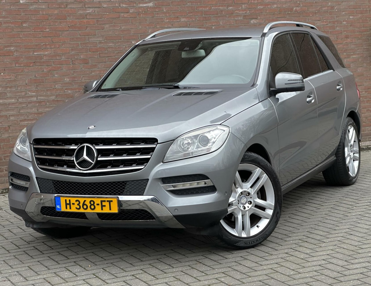 Mercedes-Benz M-klasse - 250 BlueTEC AMG-Styling - Leder - Navi - Trekhaak 3500KG - AutoWereld.nl