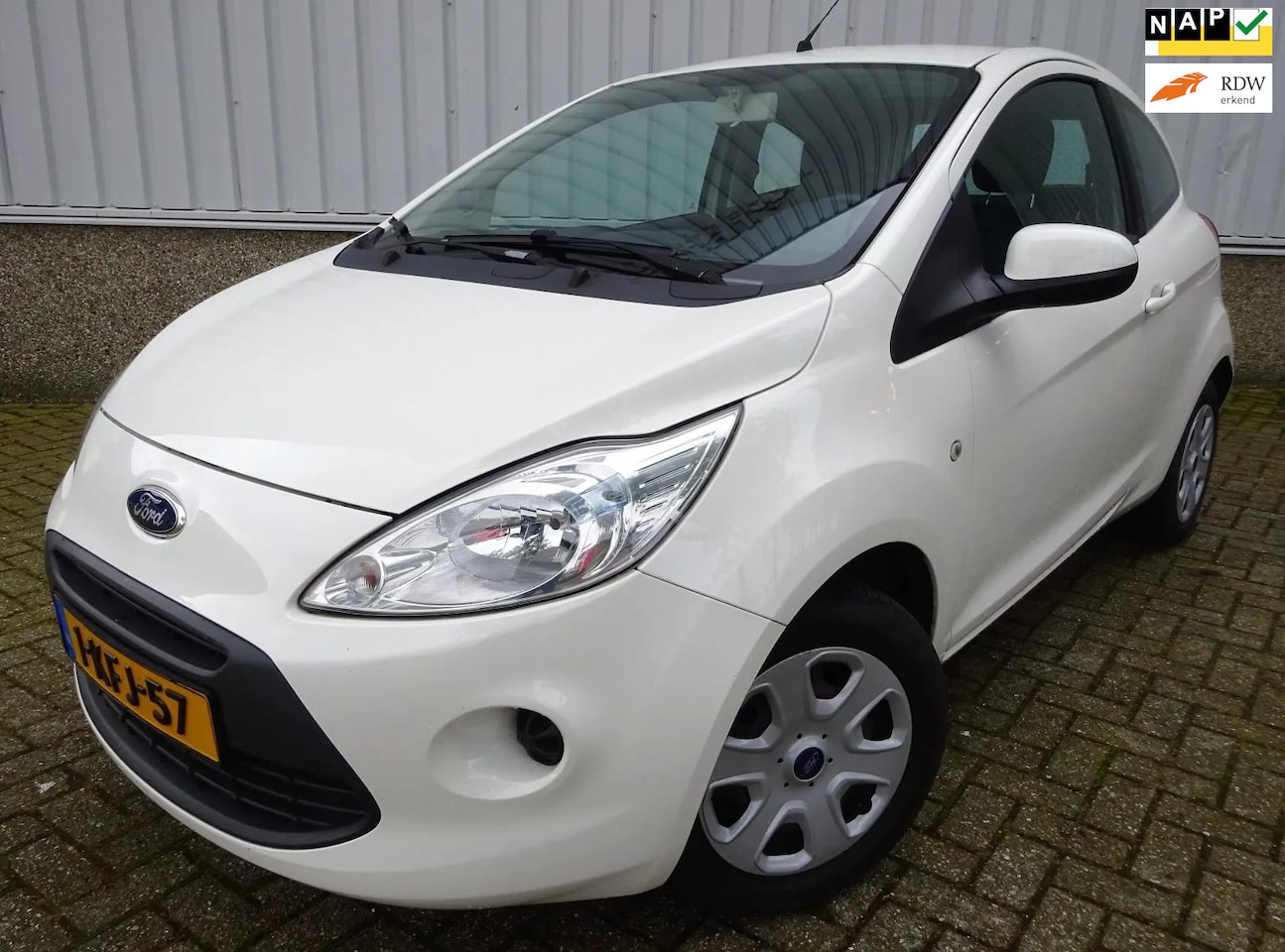 Ford Ka - 1.2 Champions Edition start/stop 1.2 Champions Edition start/stop - AutoWereld.nl