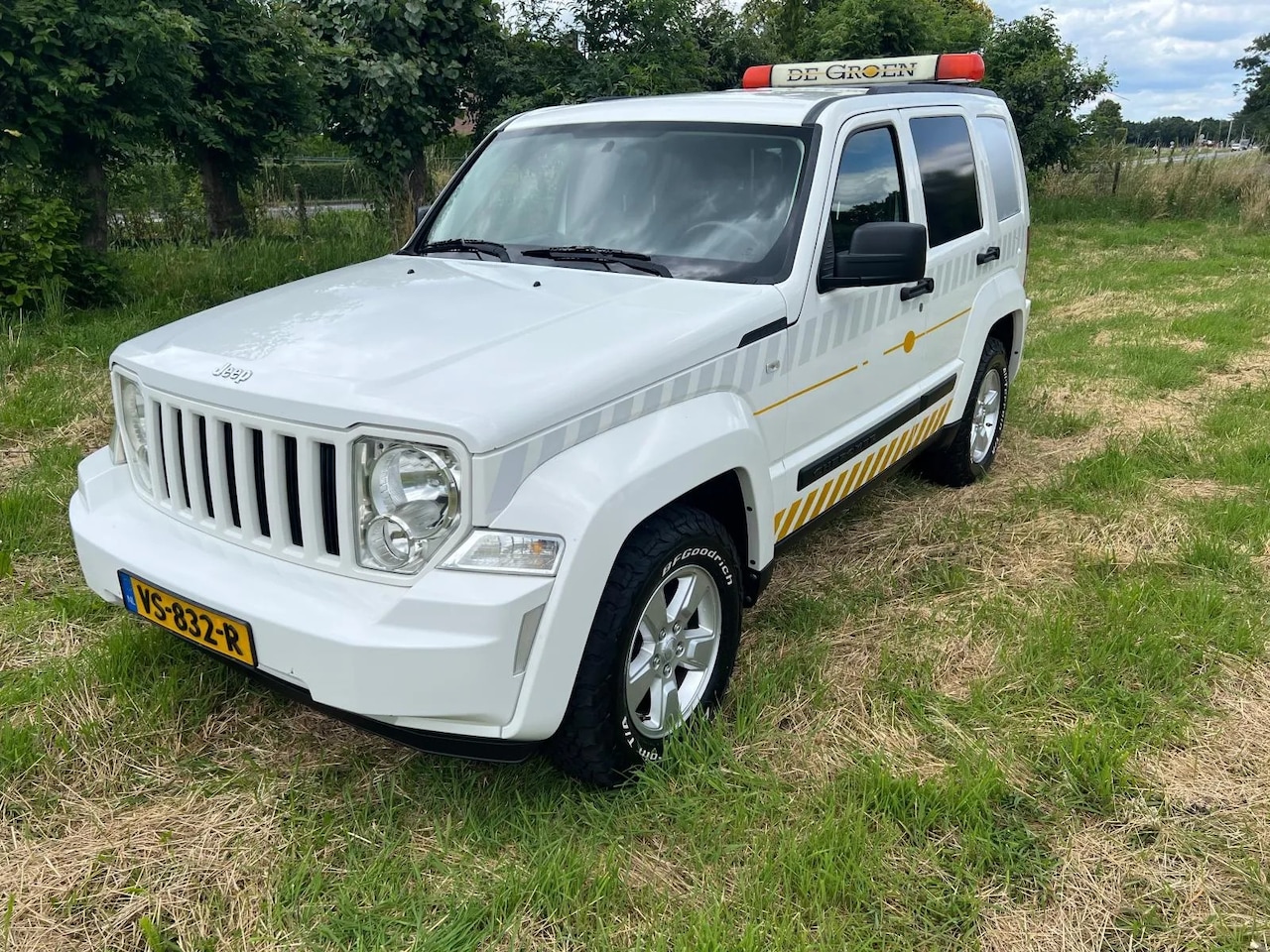 Jeep Cherokee - JEEP 2.8 crd van 4x4 - AutoWereld.nl