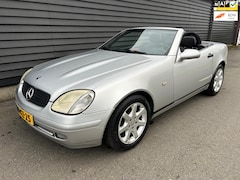 Mercedes-Benz SLK-klasse - 200 Lichte Schade APK tm 19-06-2025