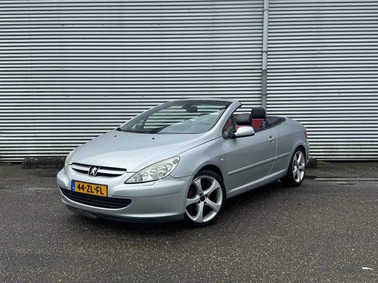 Peugeot 307 CC - 2.0-16V 2.0-16V - AutoWereld.nl