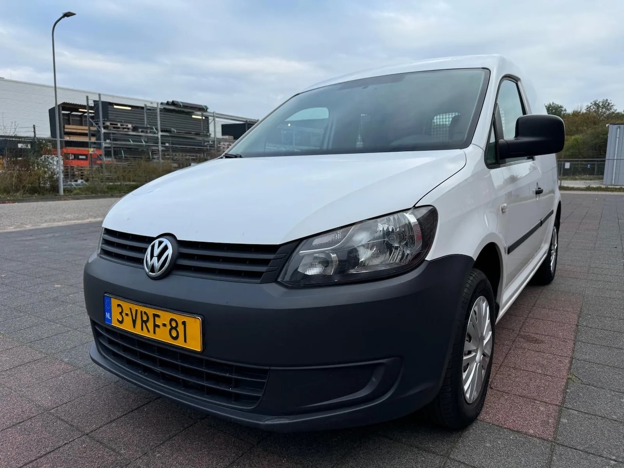 Volkswagen Caddy - 1.6 TDI DSG AUTOMAAT - AutoWereld.nl