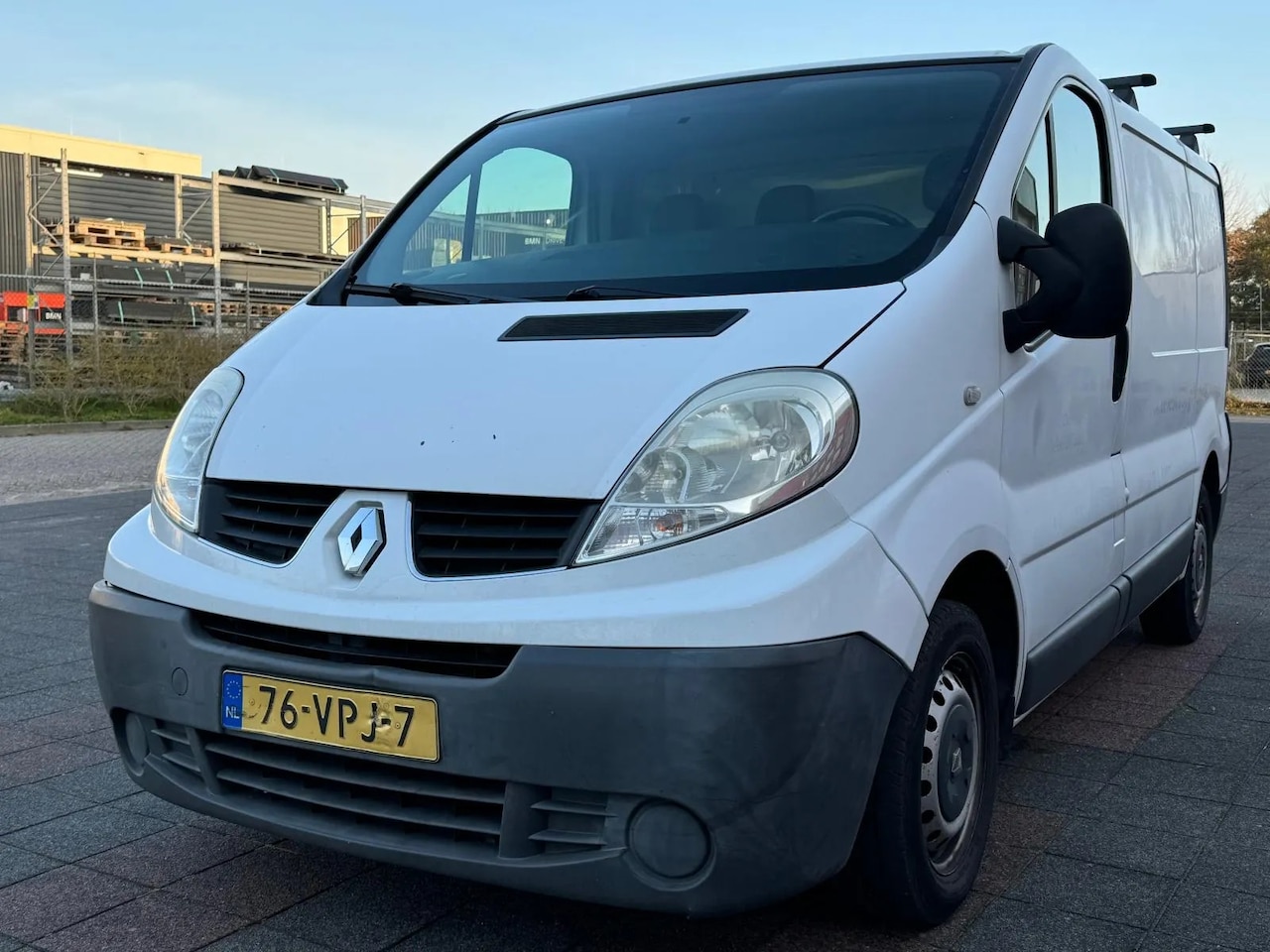 Renault Trafic - 2.0 dCi T27 L1H1 Générique 2.0 dCi T27 L1H1 Générique - AutoWereld.nl