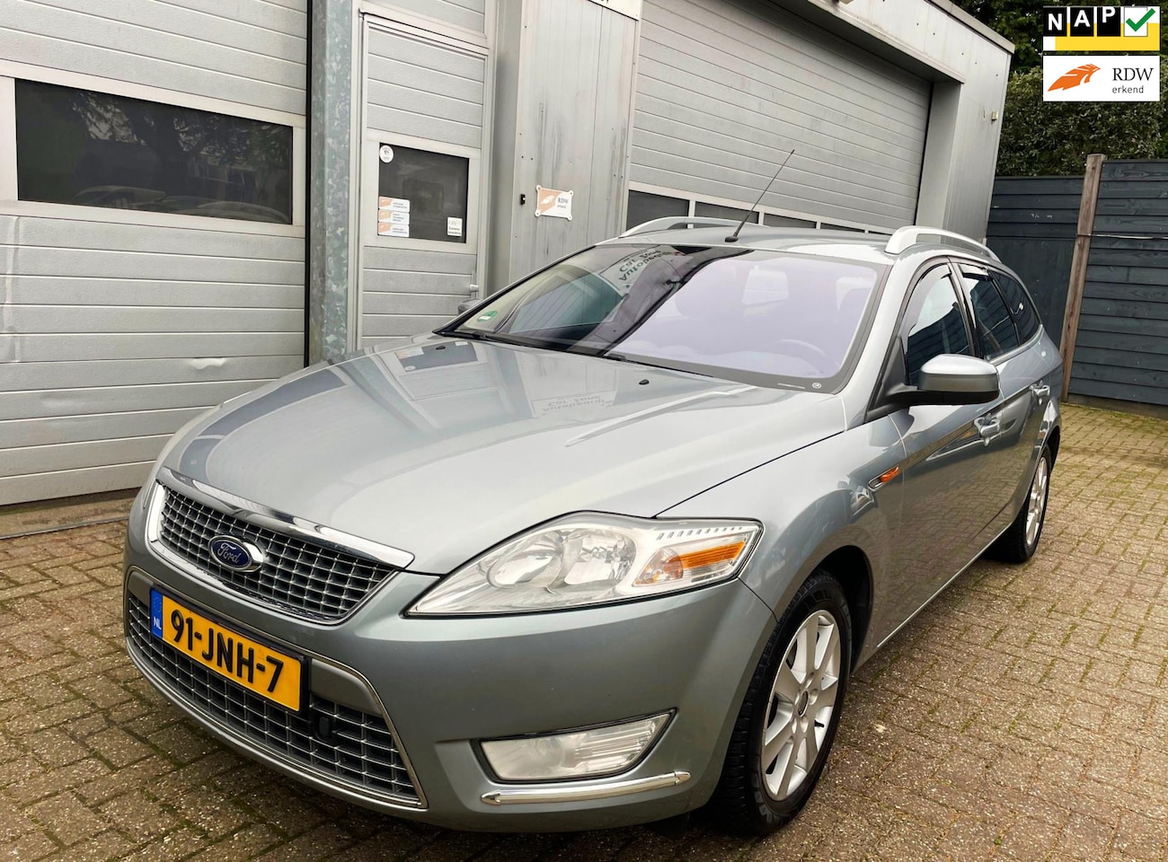 Ford Mondeo Wagon - 2.0-16V Titanium 145 PK-Navi-Clima-Cruise - AutoWereld.nl