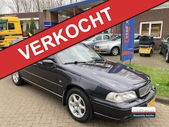 Volvo V70 - 2.4 170 pk Automaat