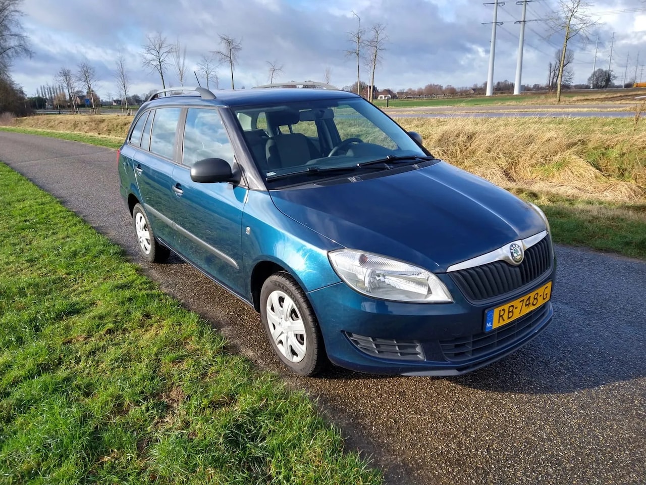 Skoda Fabia Combi - 1.2-12V Fresh 1.2-12V Fresh - AutoWereld.nl