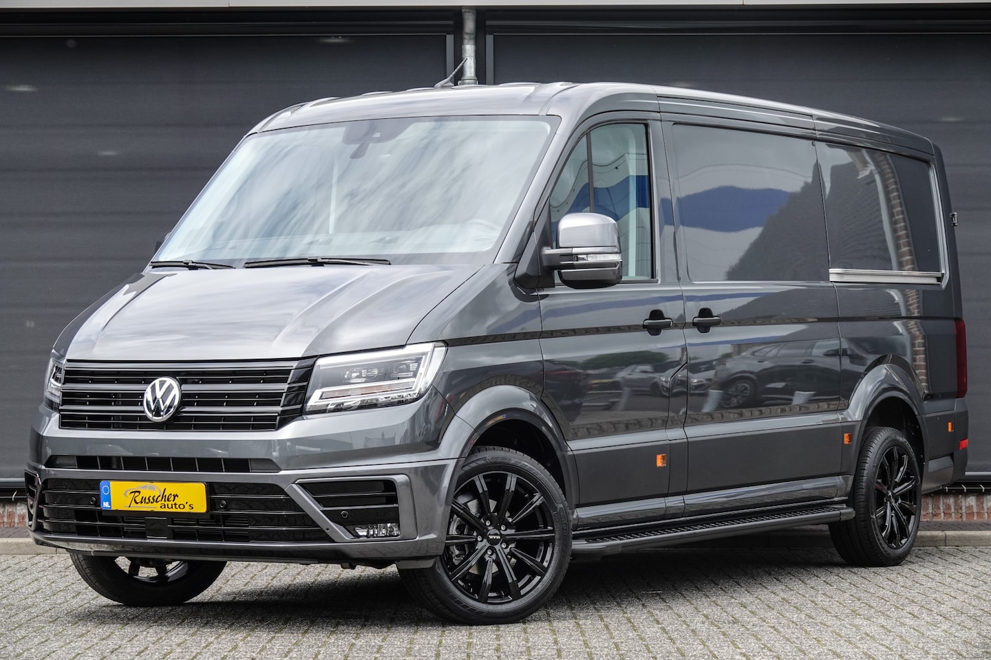 Volkswagen Crafter - L3H2 2.0Tdi 177Pk Automaat | Indium Grey | 2xDeur | Nieuw Model | 10,4" Navigatie | Indium - AutoWereld.nl