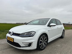 Volkswagen Golf - 1.4 TSI GTE