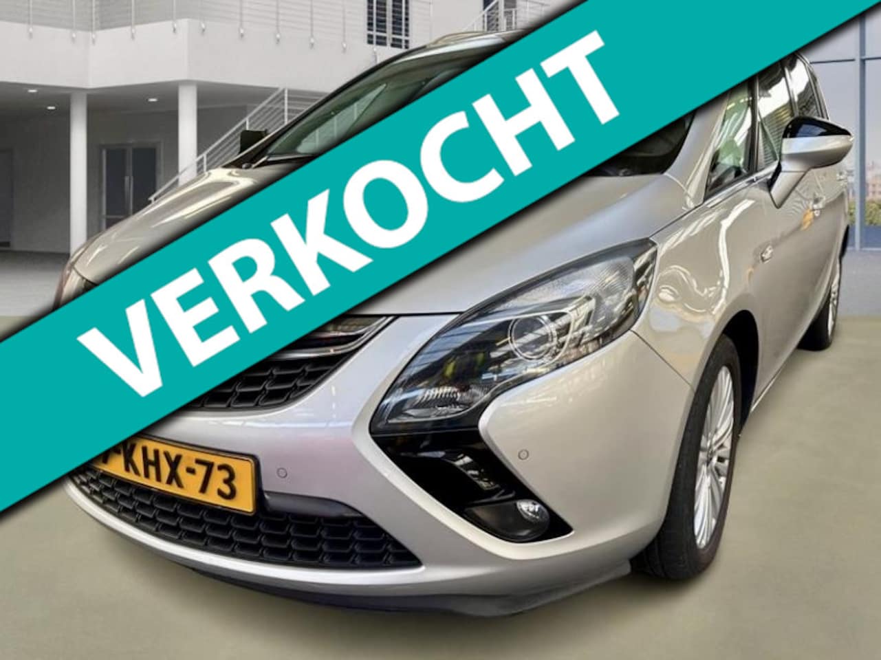 Opel Zafira Tourer - 1.4 140pk Design Edition 7p. I NAVI I TREKHAAK I - AutoWereld.nl