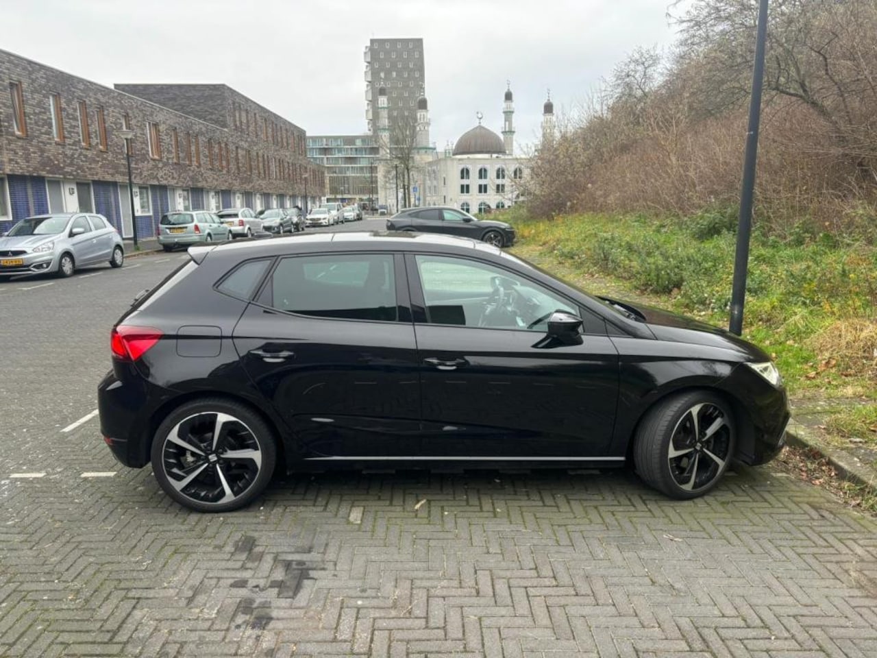 Seat Ibiza - 1.0 EcoTSI FR Business Connect - AutoWereld.nl