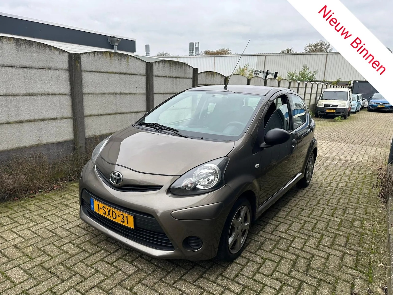 Toyota Aygo - 1.0 12V 5-DRS 2014 AIRCO/ EERSTE EIGENAAR/ DEALER ONDERHOUDEN! - AutoWereld.nl