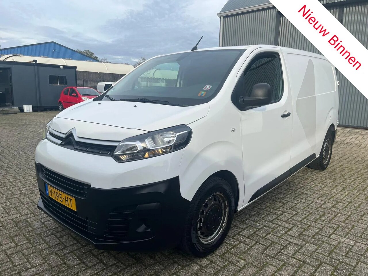 Citroën Jumpy - 2.0 BlueHDI 120 Comfort XL S&S NETTO PRICE/ DOORLOCK SYSTEMS! - AutoWereld.nl