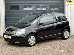 Toyota Yaris - 1.3 VVT-i S-Line 1e EIG. / NAP / APK