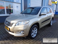 Toyota RAV4 - 2.0 VVTi Executive Business Navi Camera Trekhaak