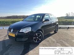 Volkswagen Polo - 1.4-16V Optive