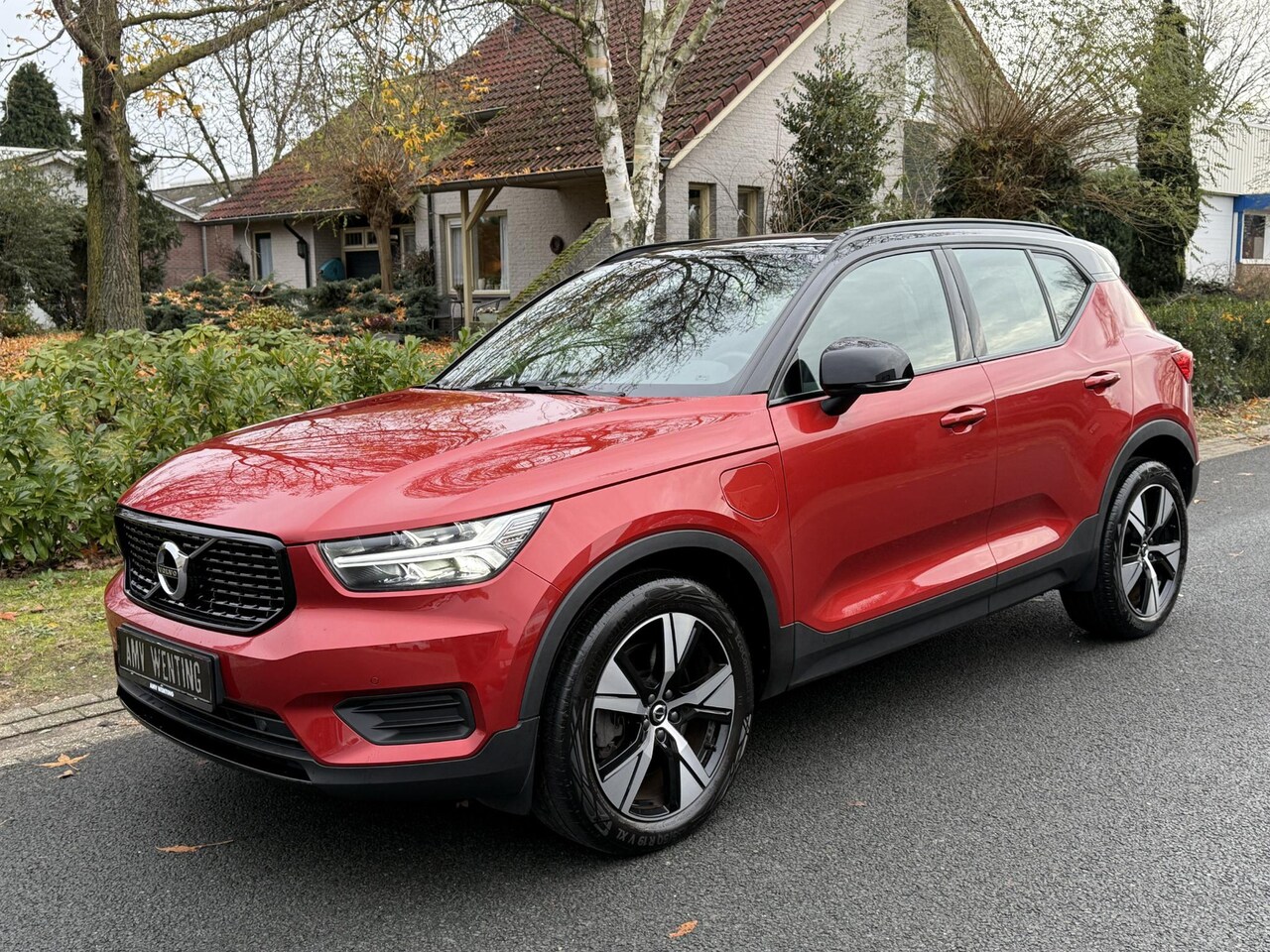 Volvo XC40 - 1.5 T4 Recharge R-Design 211PK Trekhaak•Camera - AutoWereld.nl