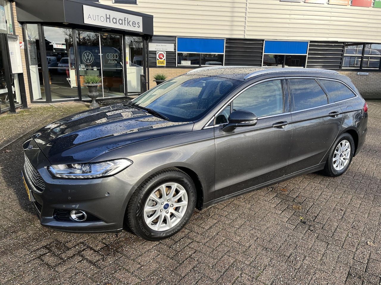 Ford Mondeo Wagon - 1.5 Titanium Lease Edition Navi, CarPlay, Skiluik, BTW verrekenbaar, zeer nette auto, - AutoWereld.nl