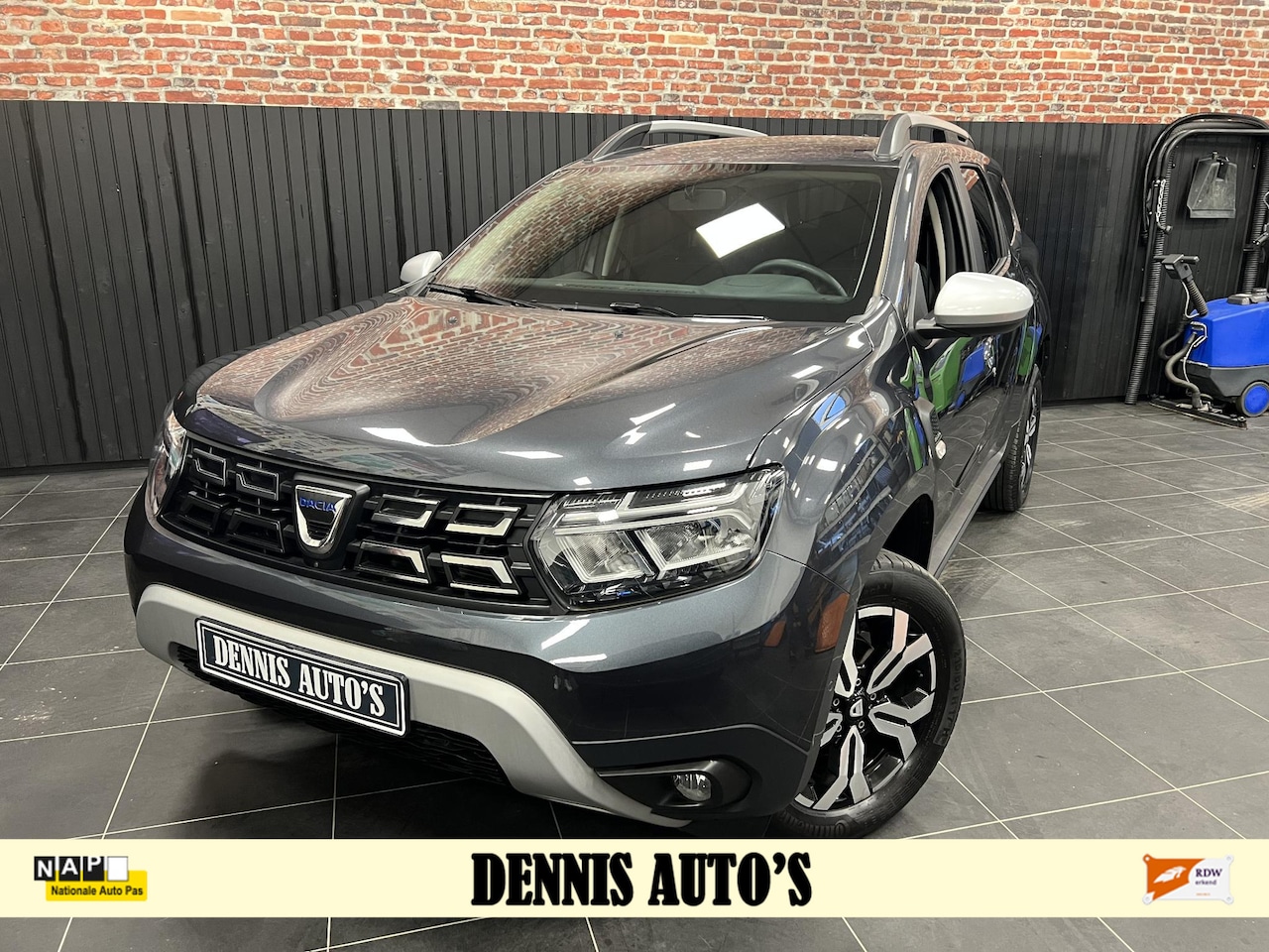 Dacia Duster - 1.3 TCe Extreme Automaat!!! - AutoWereld.nl