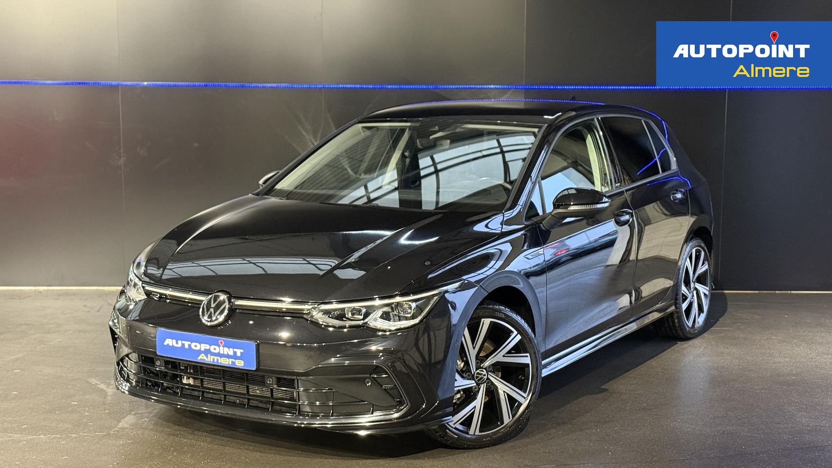 Volkswagen Golf - 1.5 eTSI R-Line Edition | Led | Standkachel | Head-up - AutoWereld.nl