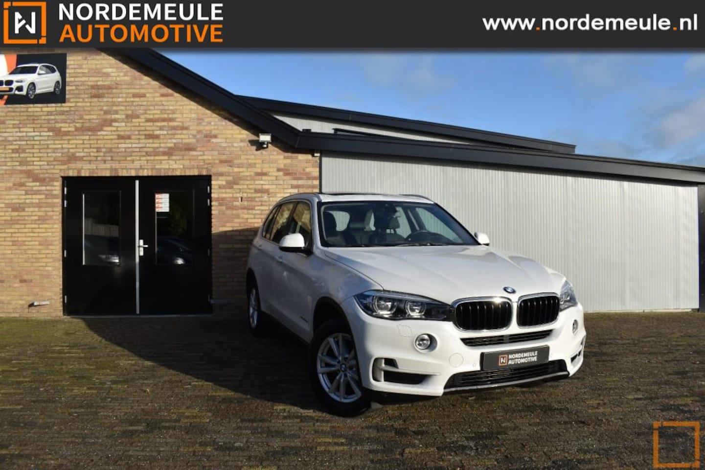 BMW X5 - XDRIVE30D HIGH EXEC. Xenon, Pano x2, Harman Kardon - AutoWereld.nl