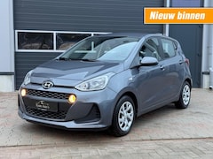 Hyundai i10 - 1.2 PASSION+ 5-DEURS 87 PK / AIRCO / AUX / DAGRIJ