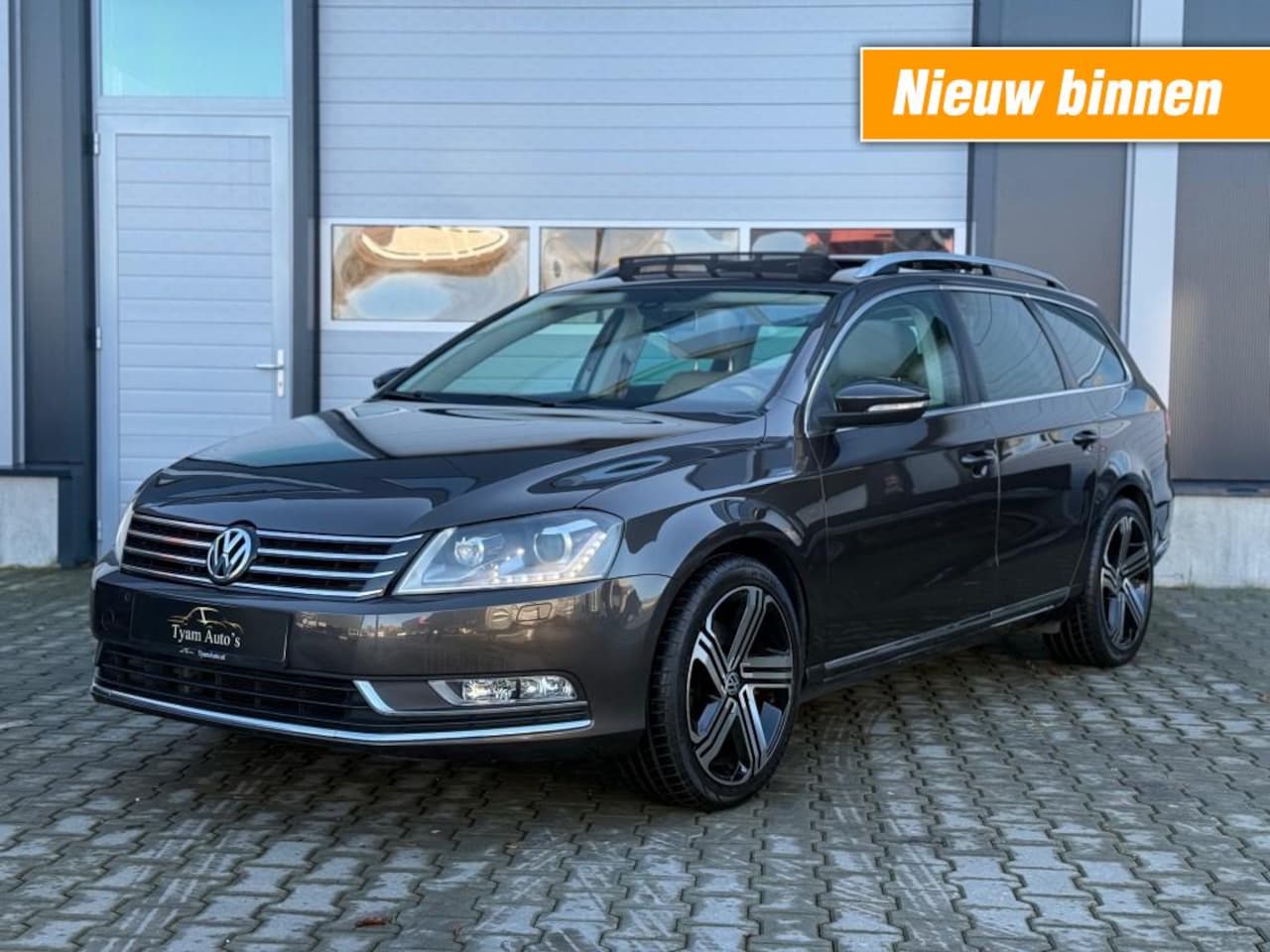 Volkswagen Passat - 1.4 TSI BM / AIRCO LEER NAVI PDC PANO TREKHAAK CRUISE XENON BT - AutoWereld.nl